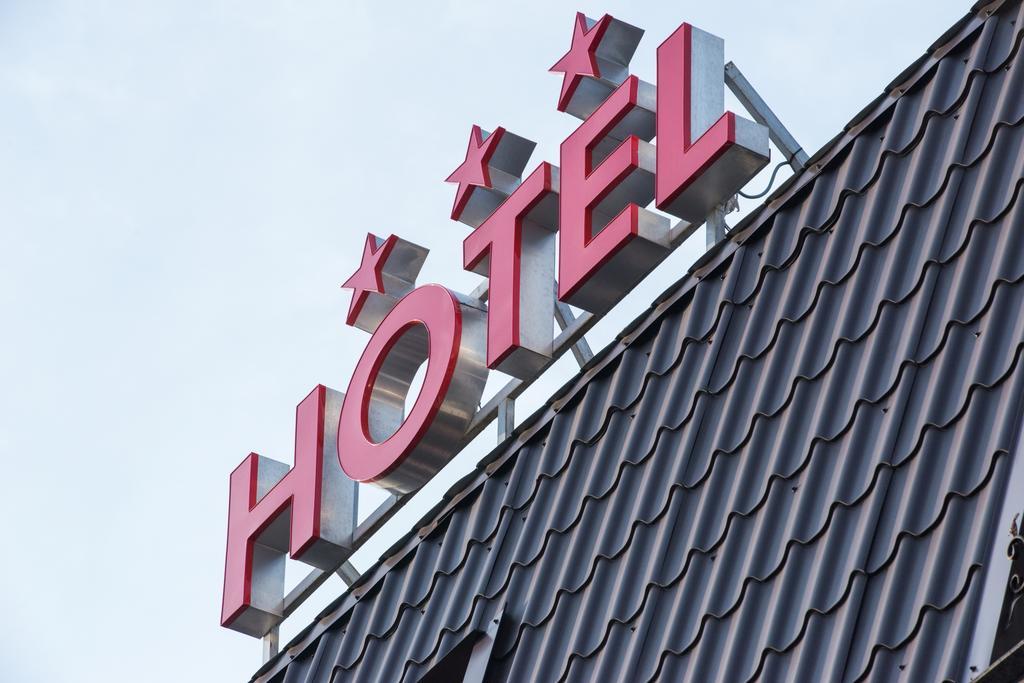 Hotel La Strada Ploieşti Dış mekan fotoğraf