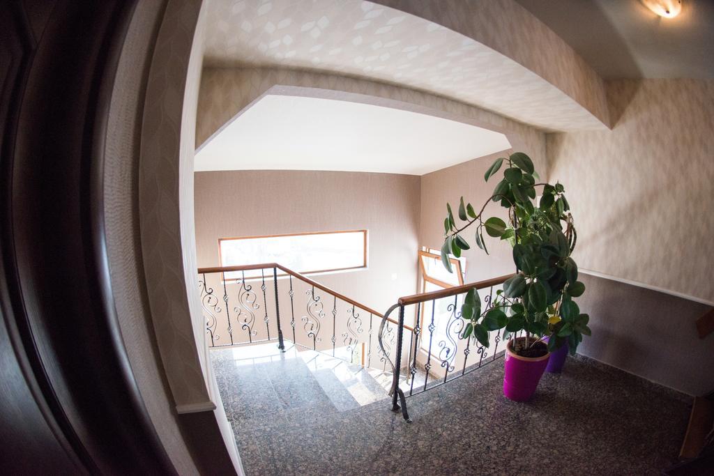 Hotel La Strada Ploieşti Dış mekan fotoğraf