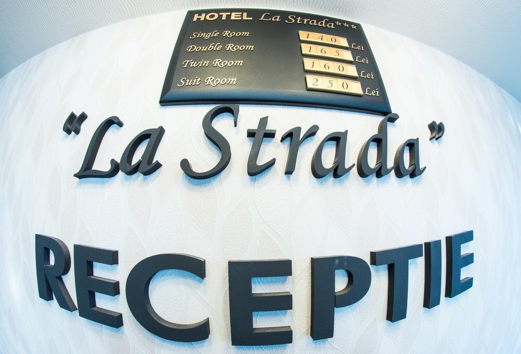 Hotel La Strada Ploieşti Dış mekan fotoğraf
