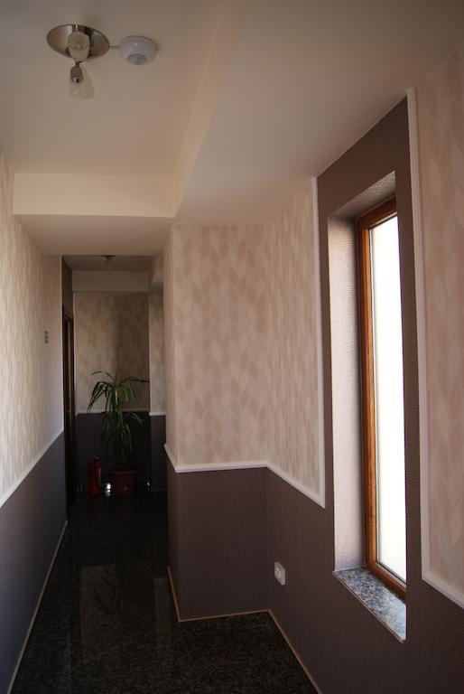 Hotel La Strada Ploieşti Dış mekan fotoğraf